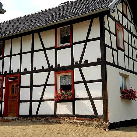 Super Gemuetlich - Daspaterhaus Monschau Luaran gambar
